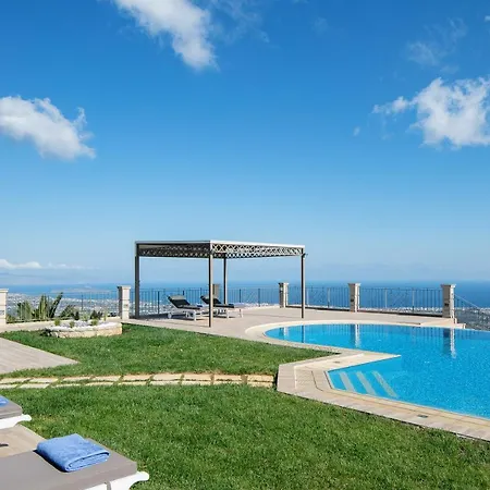 Golden Hill Villa