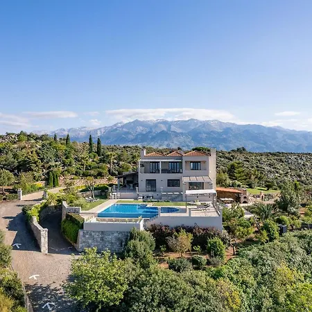 Villa Golden Hill *
