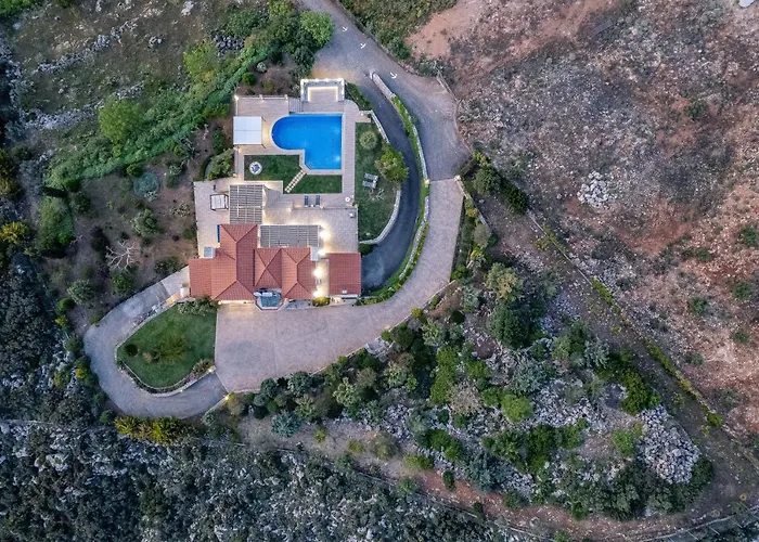 Golden Hill Villa Hriszí Aktí Haniá